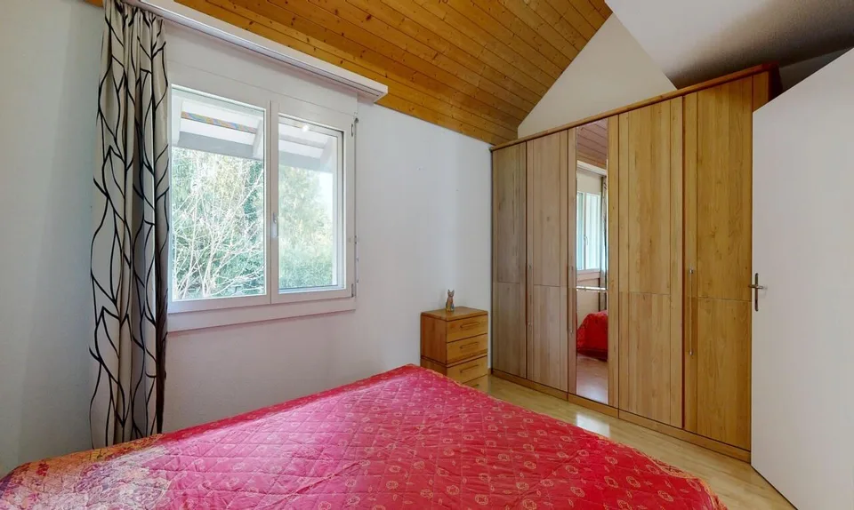 Gepflegtes 5.5-Zimmer Reiheneckhaus an familienfreundlicher Lage – Foto 7 von 20