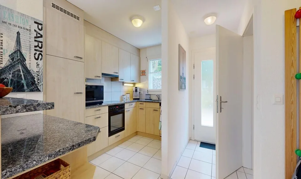 Well-maintained 5.5-room corner townhouse in a family-friendly location