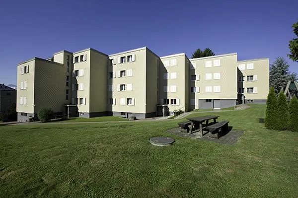 Motorradparkplatz zu vermieten