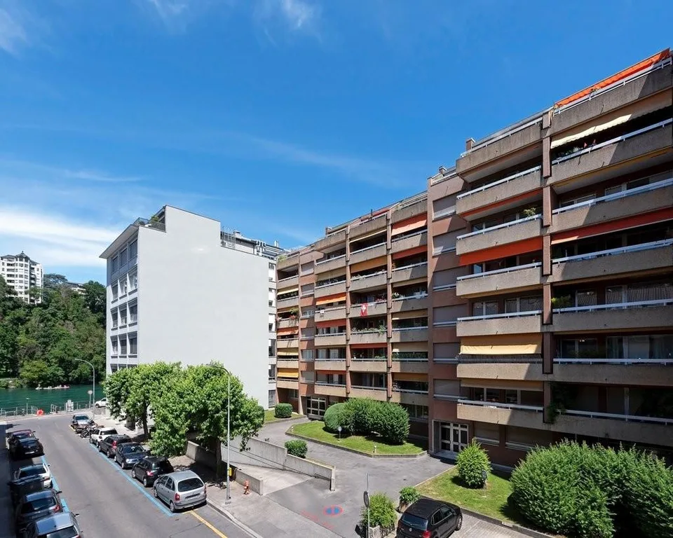 Jonction - Proche quartier des Banques