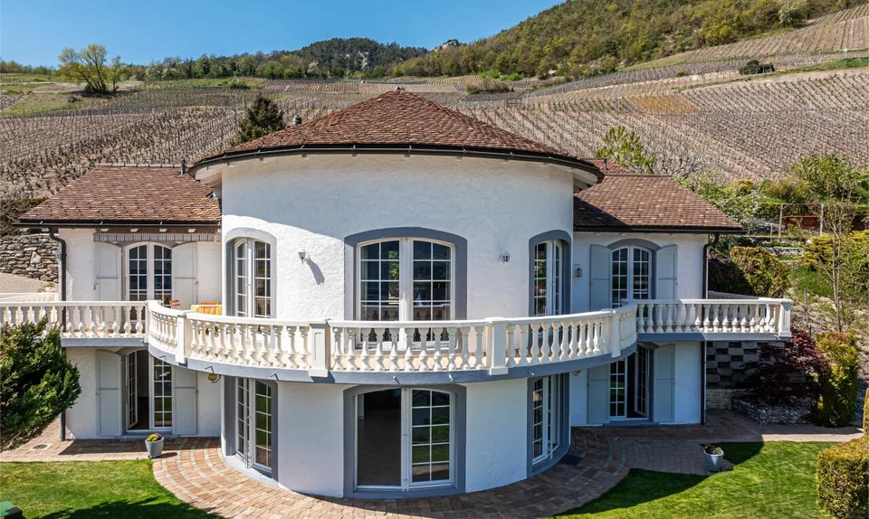 Villa von Ausnahme - Panoramablick - 3 Wohnungen