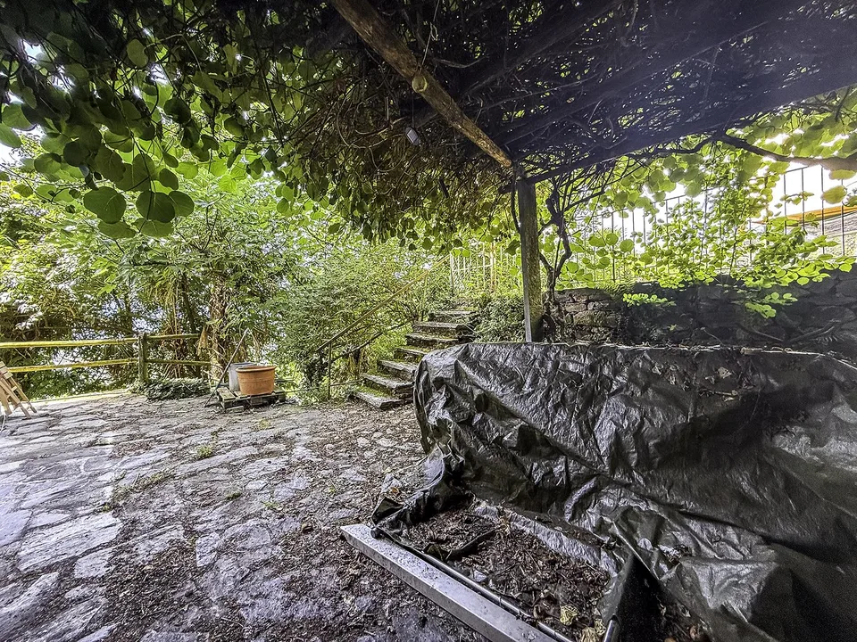 5.5 locali con spettacolare vista lago – foto 19 di 23