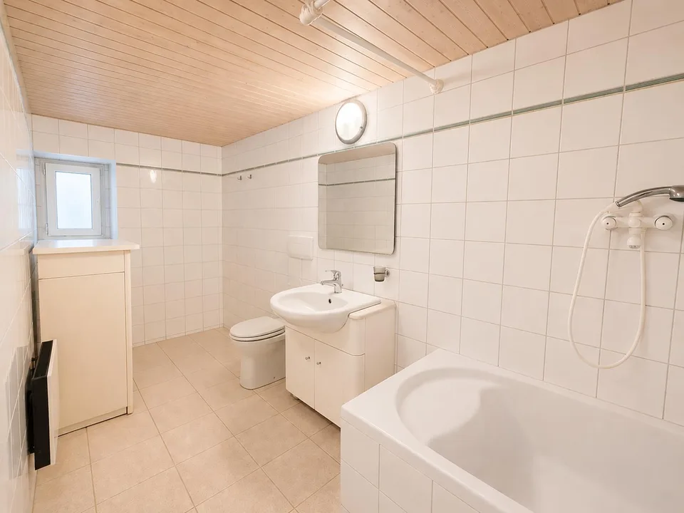 5.5 locali con spettacolare vista lago – foto 13 di 23