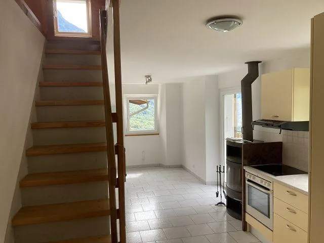 4-Zimmer Dorfhaus mit Garage / casa di 4 locali con garage – Foto 6 von 23