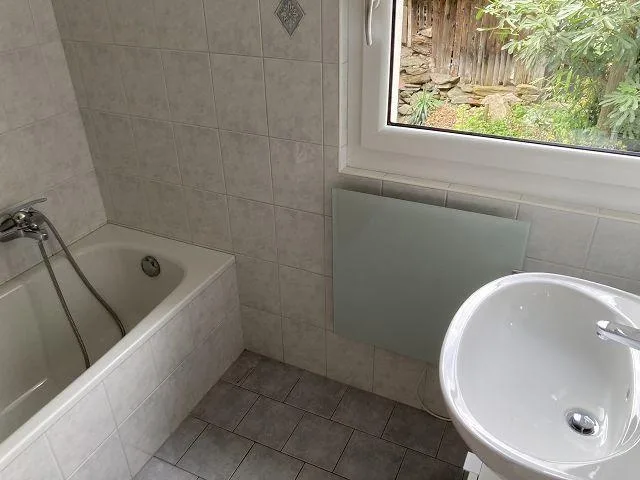 4-Zimmer Dorfhaus mit Garage / casa di 4 locali con garage – Foto 14 von 23