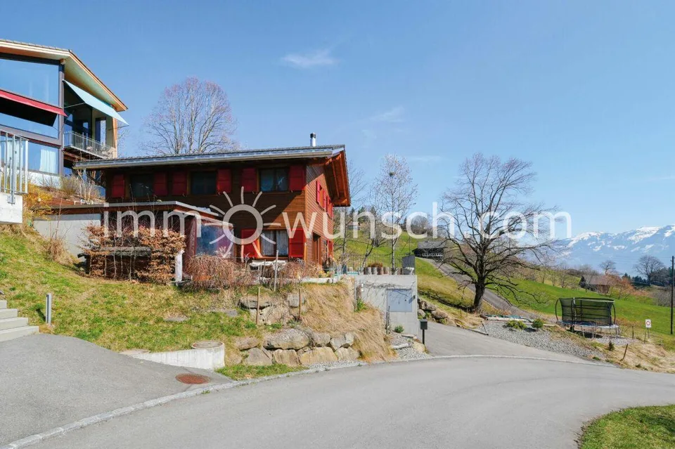 Natura, pace e comfort abitativo - chalet moderno di 6 ½ locali – foto 32 di 32