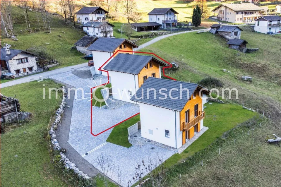 Chalet «Mezzo» in Selma: modern, hell, mit Gartenbereich und Parkplatz