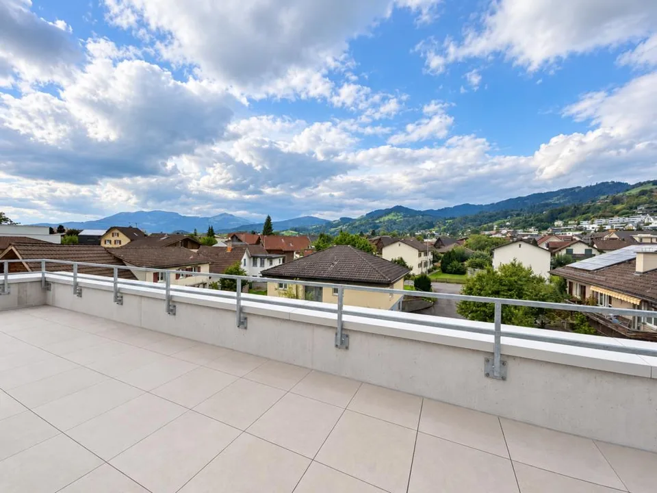 Äusserst hochwertige Attikawohnung mit riesiger Terrasse und wunder... – Foto 6 von 34