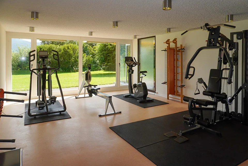 2½-Zimmer-Wohnung mit See- und Bergsicht sowie privatem Badeplatz – Foto 13 von 17