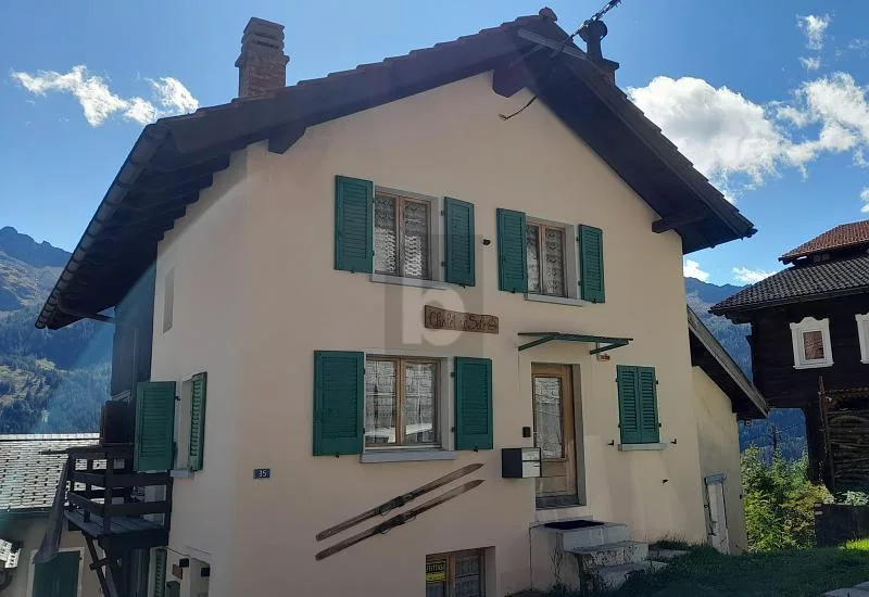 SPAZIOSA E SOLEGGIATA IN POSIZIONE TRANQUILLA