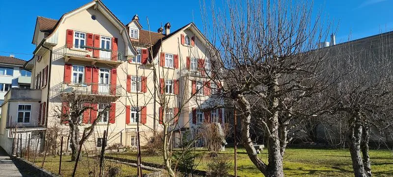 IMMEUBLE AVEC EXCELLENT RENDEMENT