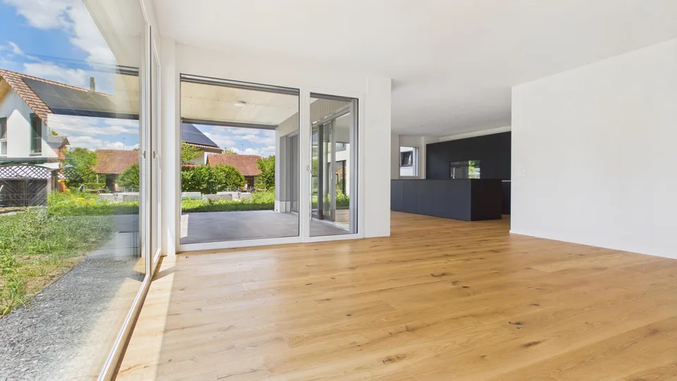 Modernes Wohnen mit priv. Garten - Besichtigung 23.7.2026