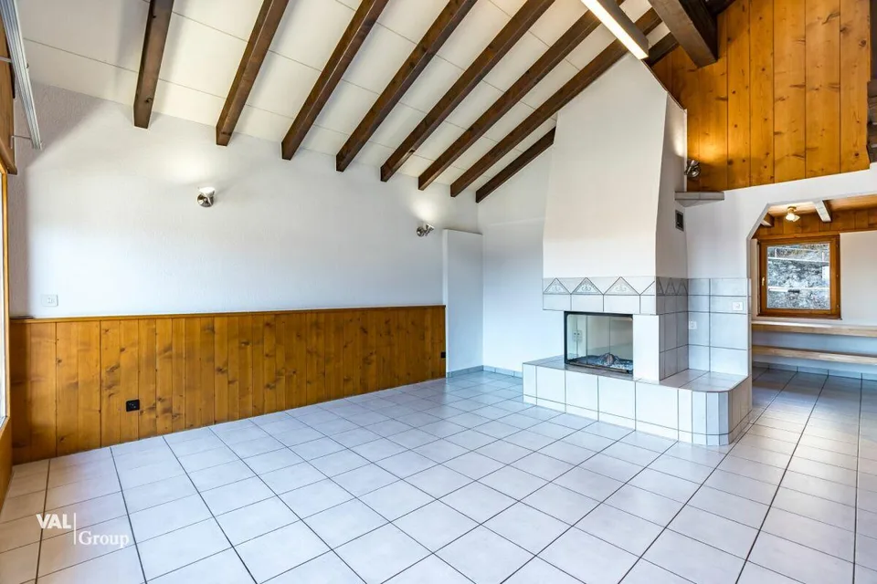 Wohnen wie ein Ritter, Maisonette mit Burgblick