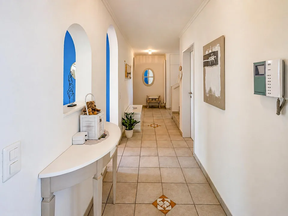 Casa unifamiliare con giardino a Stabio