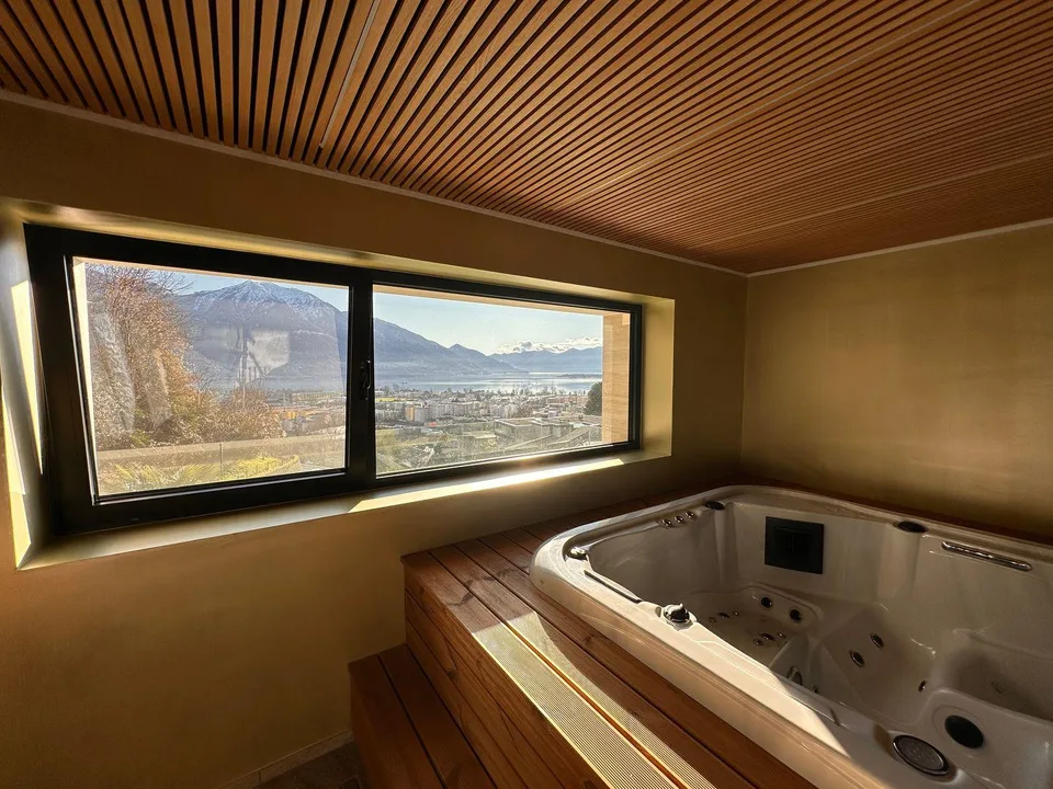Villa mediterranea con piscina, SPA e vista panoramica sul Lago Mag... – foto 9 di 13