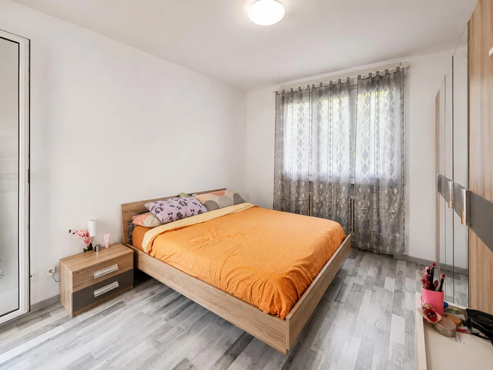 4,5-Zimmer-Wohnung mit Terrasse in Ligornetto
