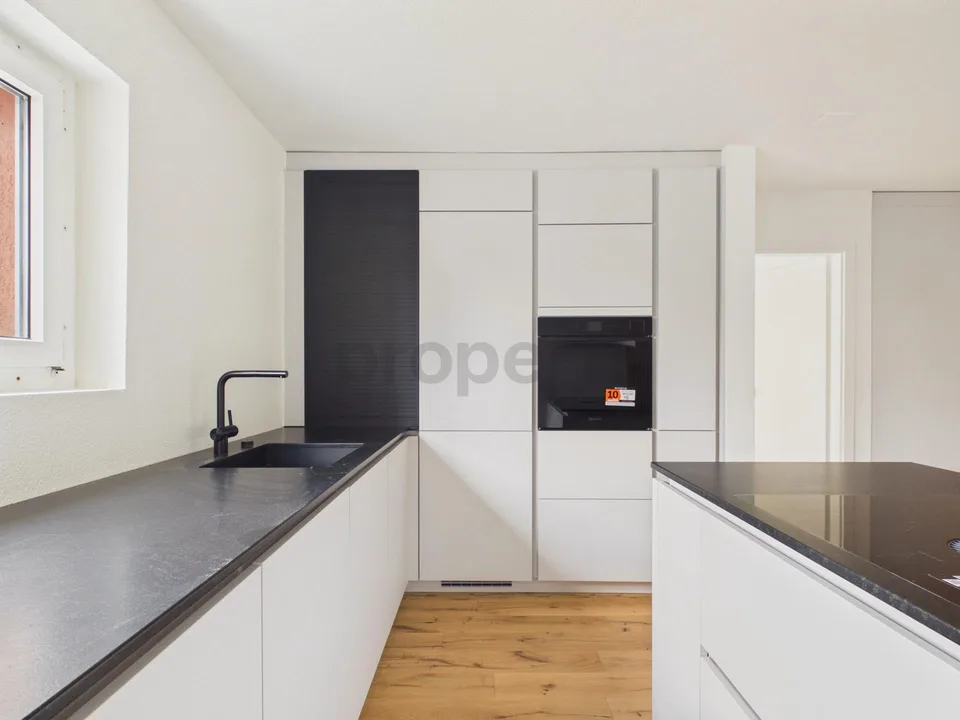 Appartement de 4,5 pièces rénové à Hunzenschwil