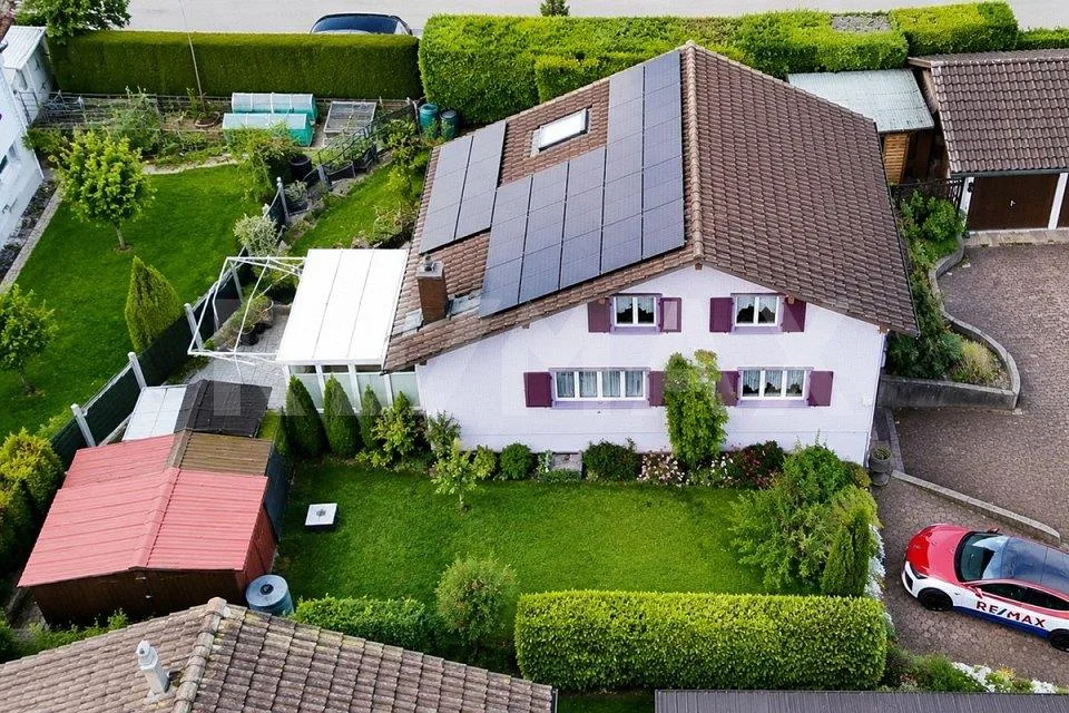 Sönd Willkomm! Charmantes Einfamilienhaus mit Wintergarten und Baur...