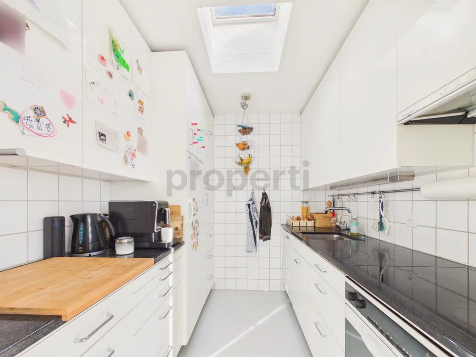 Modernes 4.5-Zimmer-Einfamilienhaus Aussicht über das Mittelland, T...