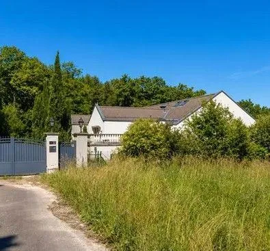 *Villa avec vue sur le lac*