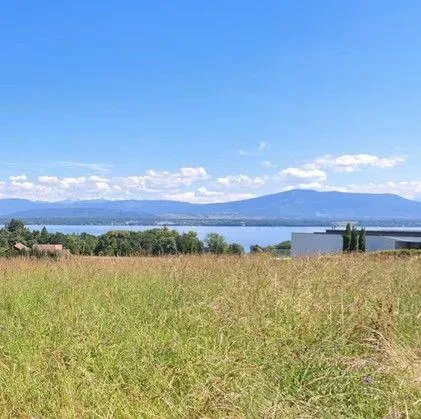*Villa avec vue sur le lac*
