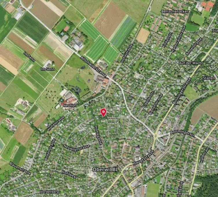 *Einfamilienhaus mit Baulandreserve*