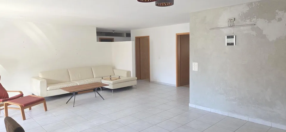 Gepflegte 5.5-Zimmer-Wohnung mit Balkon + schöner Aussicht in Zurzach