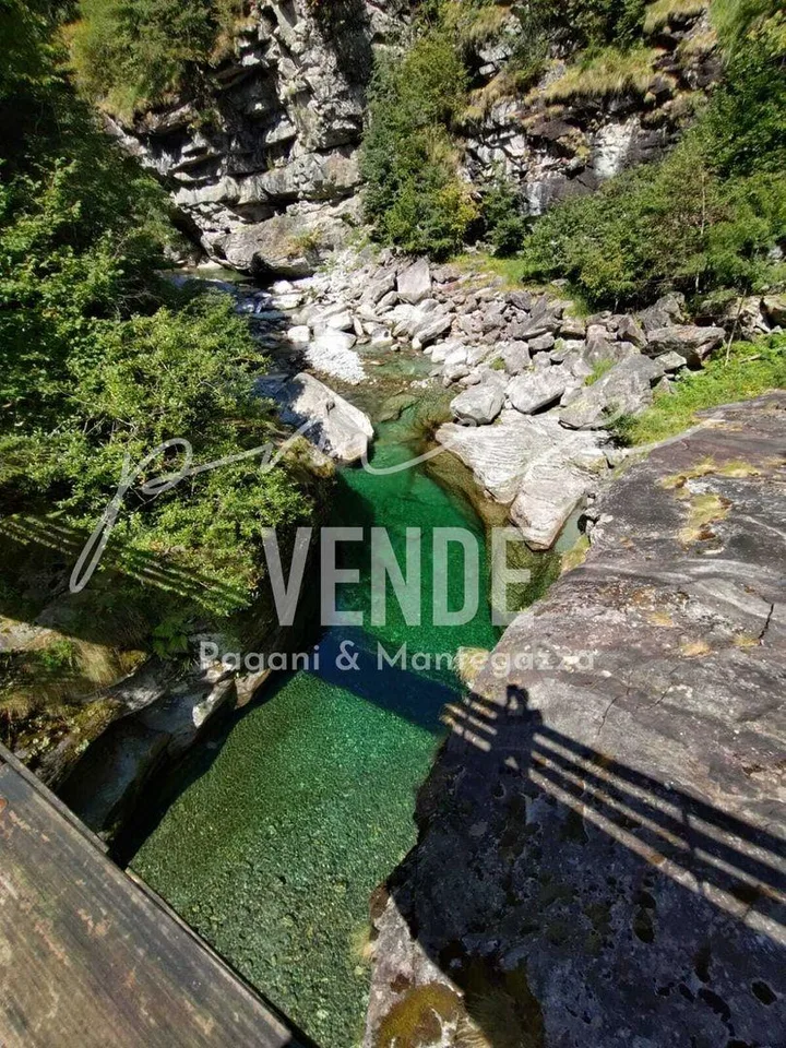 VALLE ONSERNONE - VOCAGLIA | AFFASCINANTE APPARTAMENTO CASA BIFAMIL...