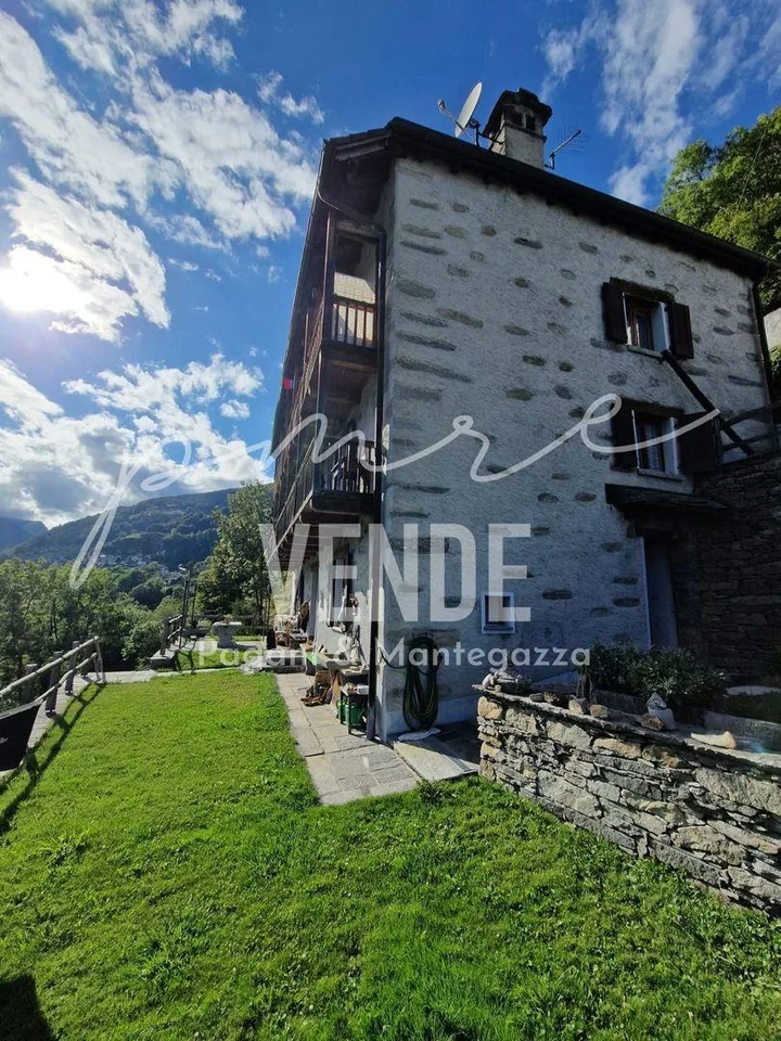 VALLE ONSERNONE - VOCAGLIA | AFFASCINANTE APPARTAMENTO CASA BIFAMIL...