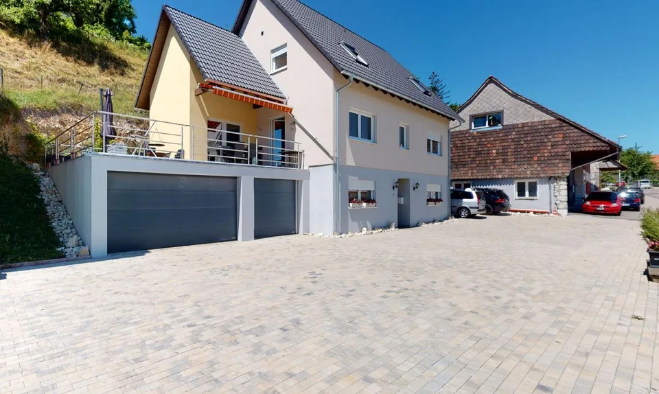 Einfamilien- /Mehrgenerationenhaus mit diversen Nutzungsmöglichkeiten