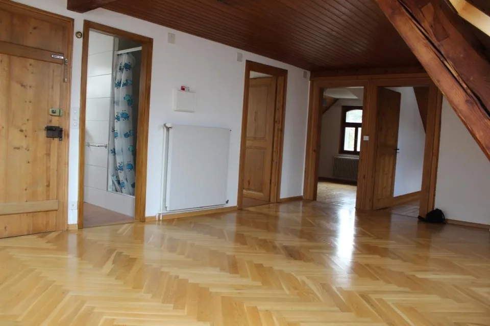 Heimelige 3-Zimmer-Dachwohnung in Liestal, nähe Spital/Stedtli