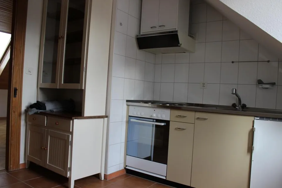 Heimelige 3-Zimmer-Dachwohnung in Liestal, nähe Spital/Stedtli