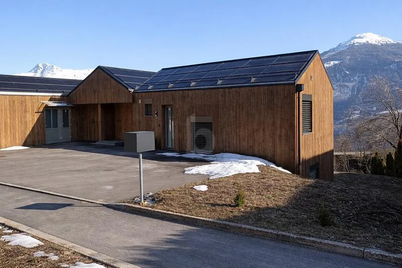 MODERNE, LUMINEUX & AVEC PANORAMA