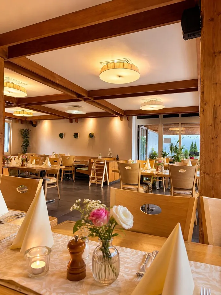 570 m2   Attraktives Restaurant zu vermieten