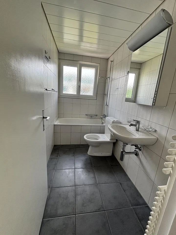 Schöne 4 Zimmer Wohnung