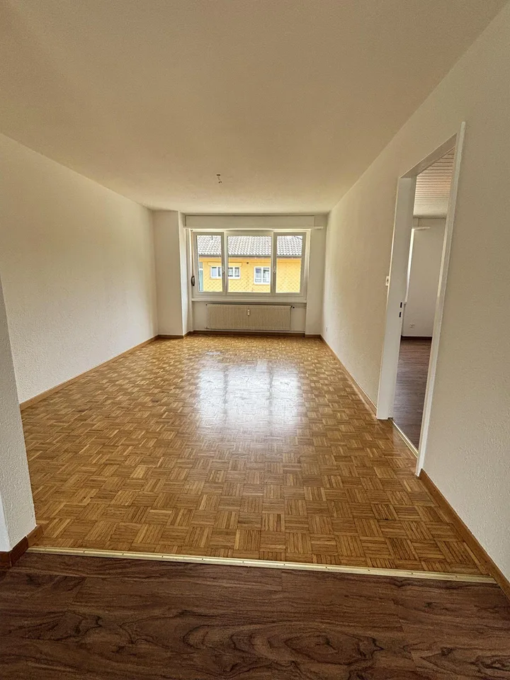 Schöne 4 Zimmer Wohnung