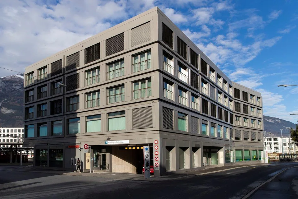 Tiefgaragenplatz direkt beim Bahnhof
