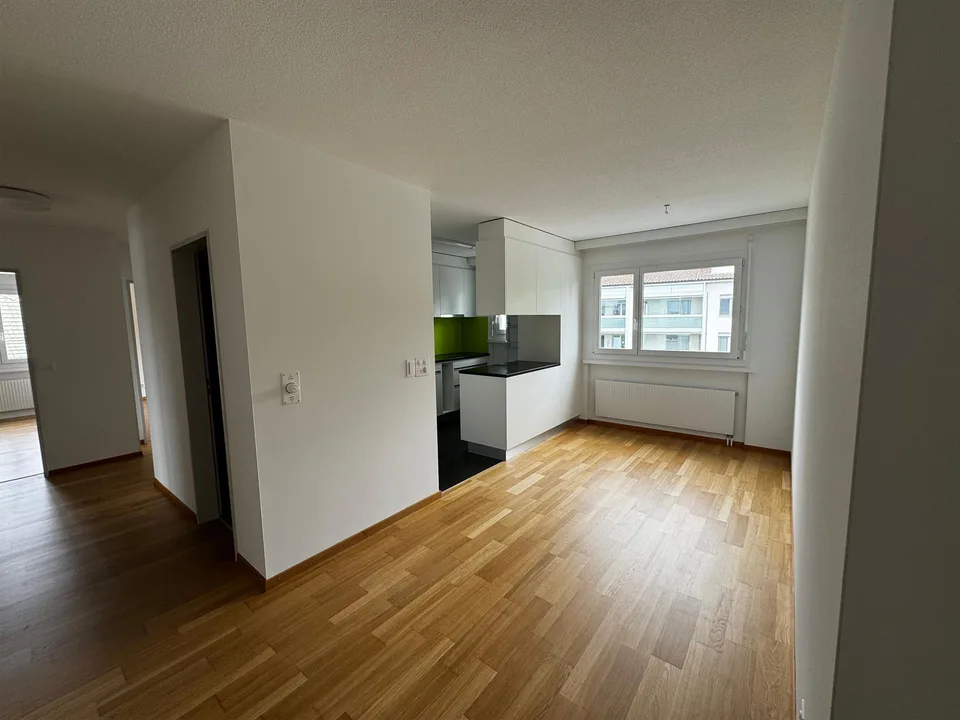 Pilatusblick Büron, renovierte 4.5-Zimmer-Wohnung mit grossem Balkon