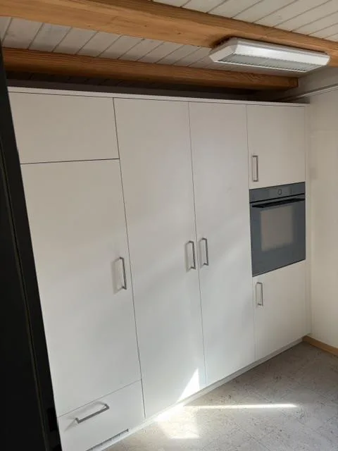 Grosszügige 5.5 Zimmer Wohnung mit Garage und Aussenparkplatz