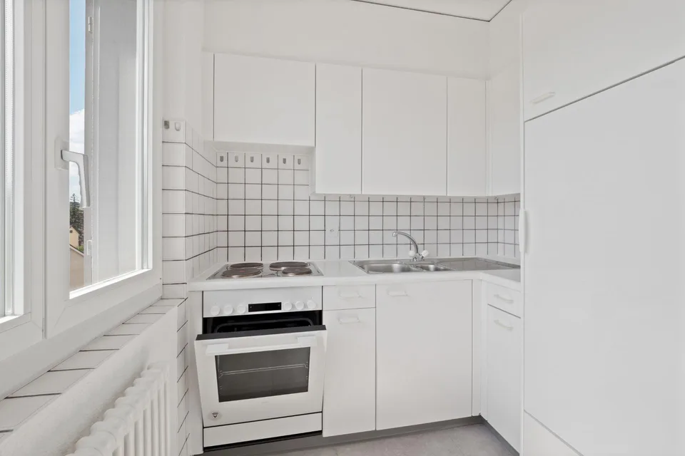 Befristete 3-ZWG im 2.OG, in 8048 Zürich bis 31.03.2027 zu vermieten