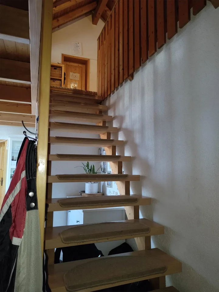 Grosse, doppelstöckige Maisonettewohnung