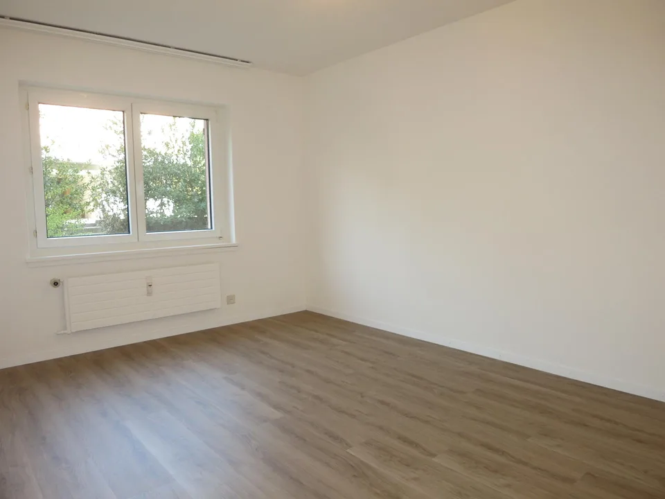 Helle 3.5-Zimmer-Wohnung mit Balkon und herrlicher Aussicht