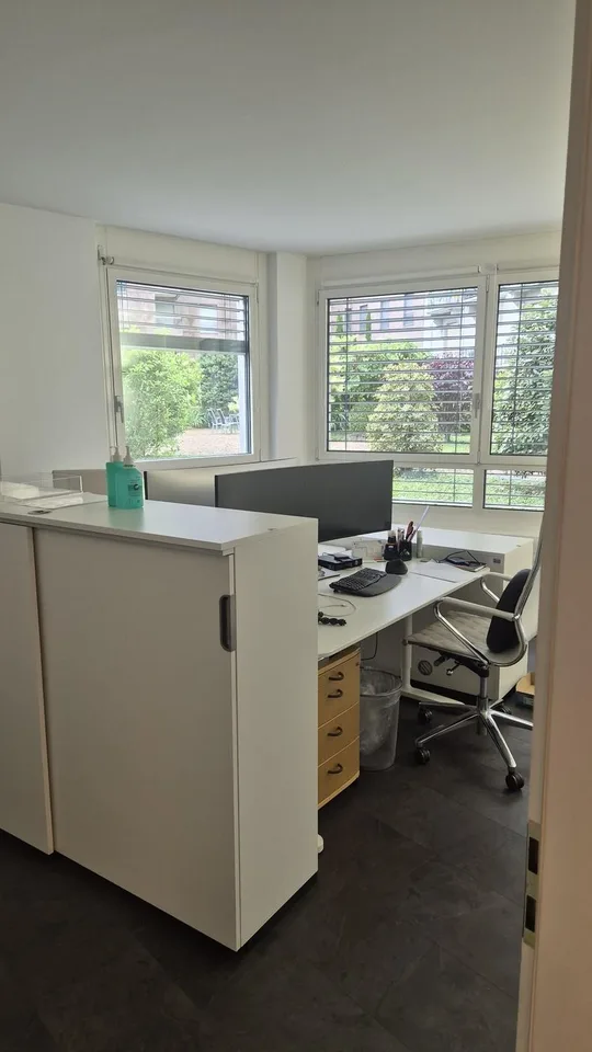 A louer - Bureau de 360m2 au coeur de Montreux !