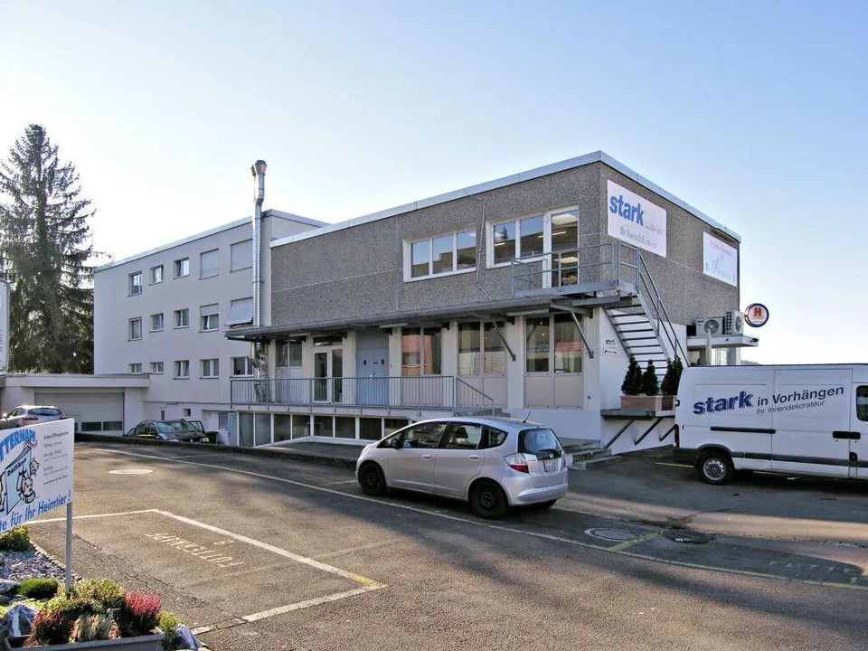 Gewerbefläche in Dällikon