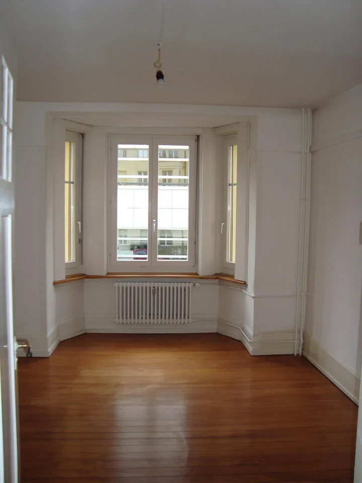 4-Zimmer-Jugendstilwohnung