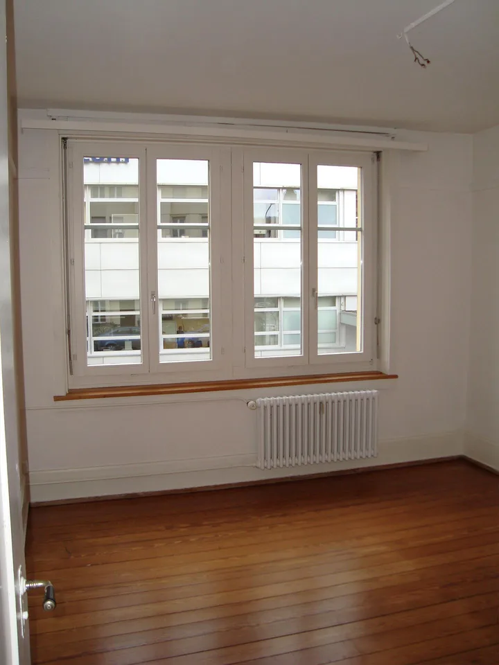 4-Zimmer-Jugendstilwohnung