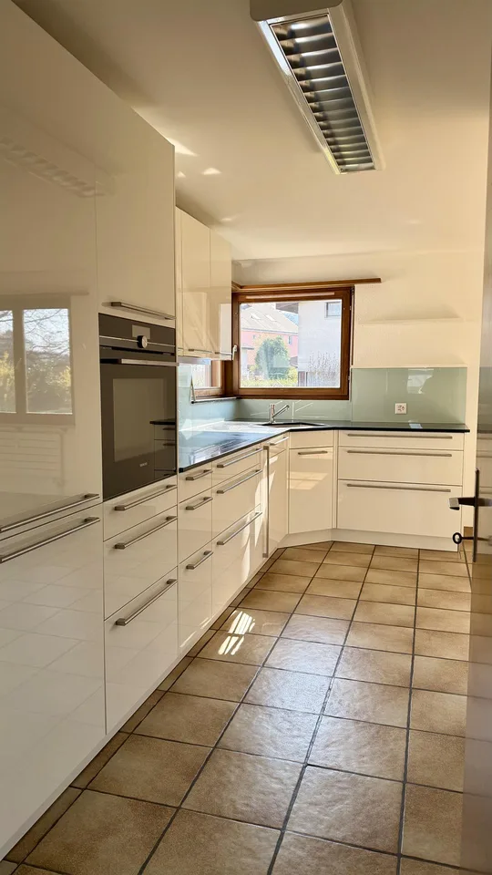 Helle 4.5-Zimmer-Wohnung mit Sitzplatz in Gelterkinden