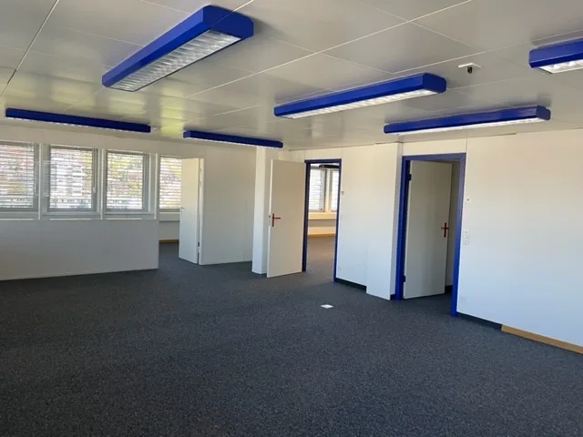 Büroräumlichkeiten von 192m2 in Füllinsdorf