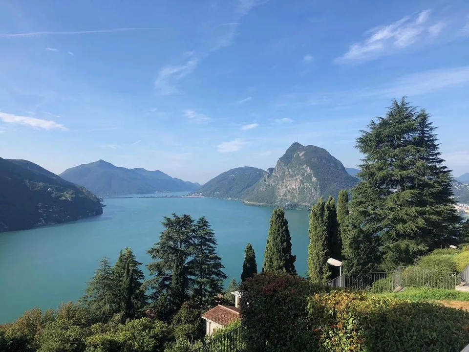 Splendides Duplex mit 4,5 Zimmern und Seeblick