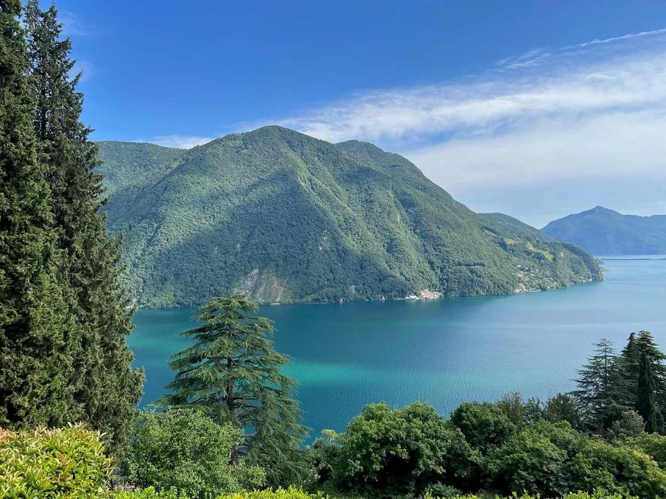Splendides Duplex mit 4,5 Zimmern und Seeblick